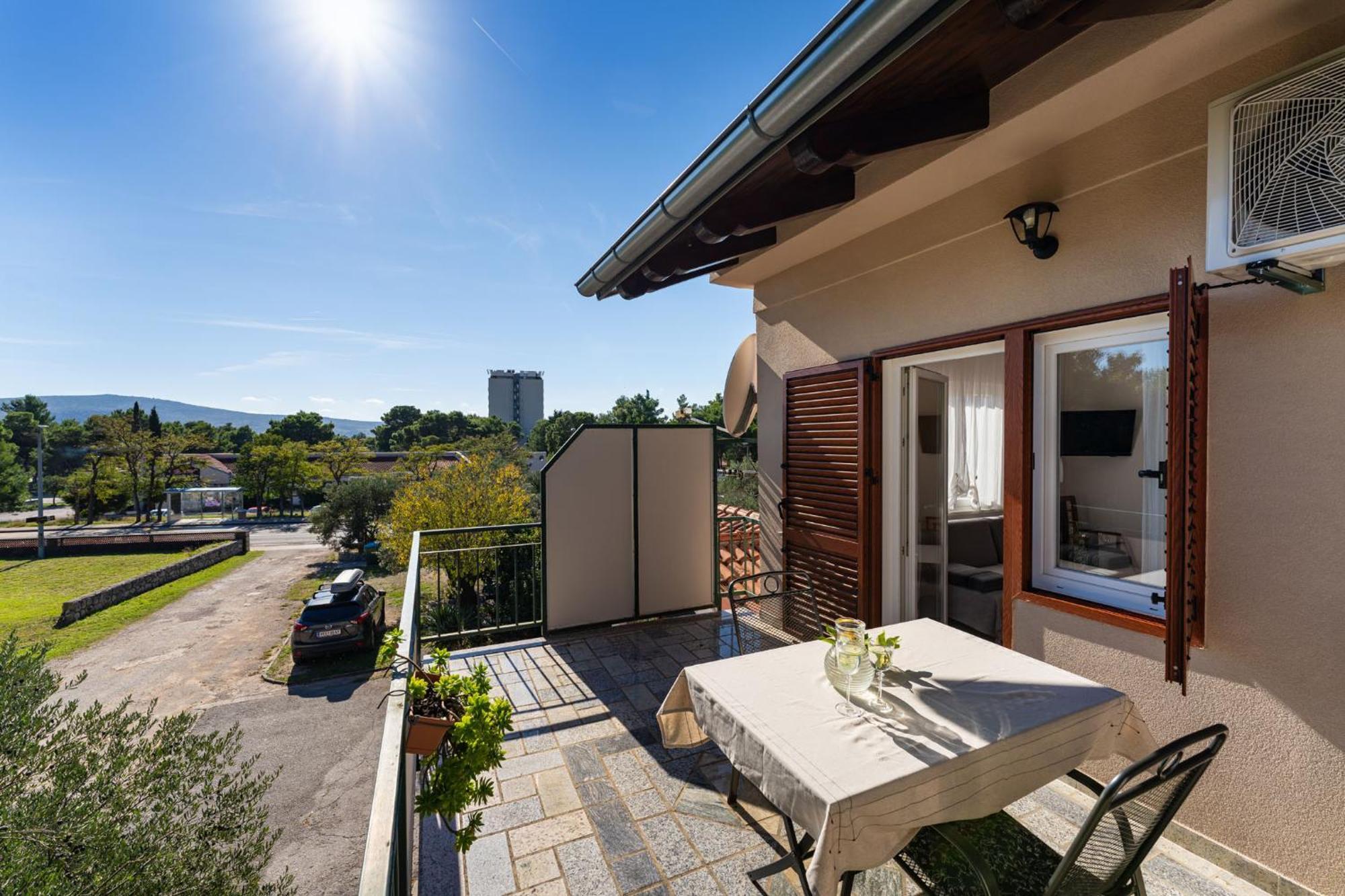 Apartments Adriana Стариград-Пакленица Экстерьер фото