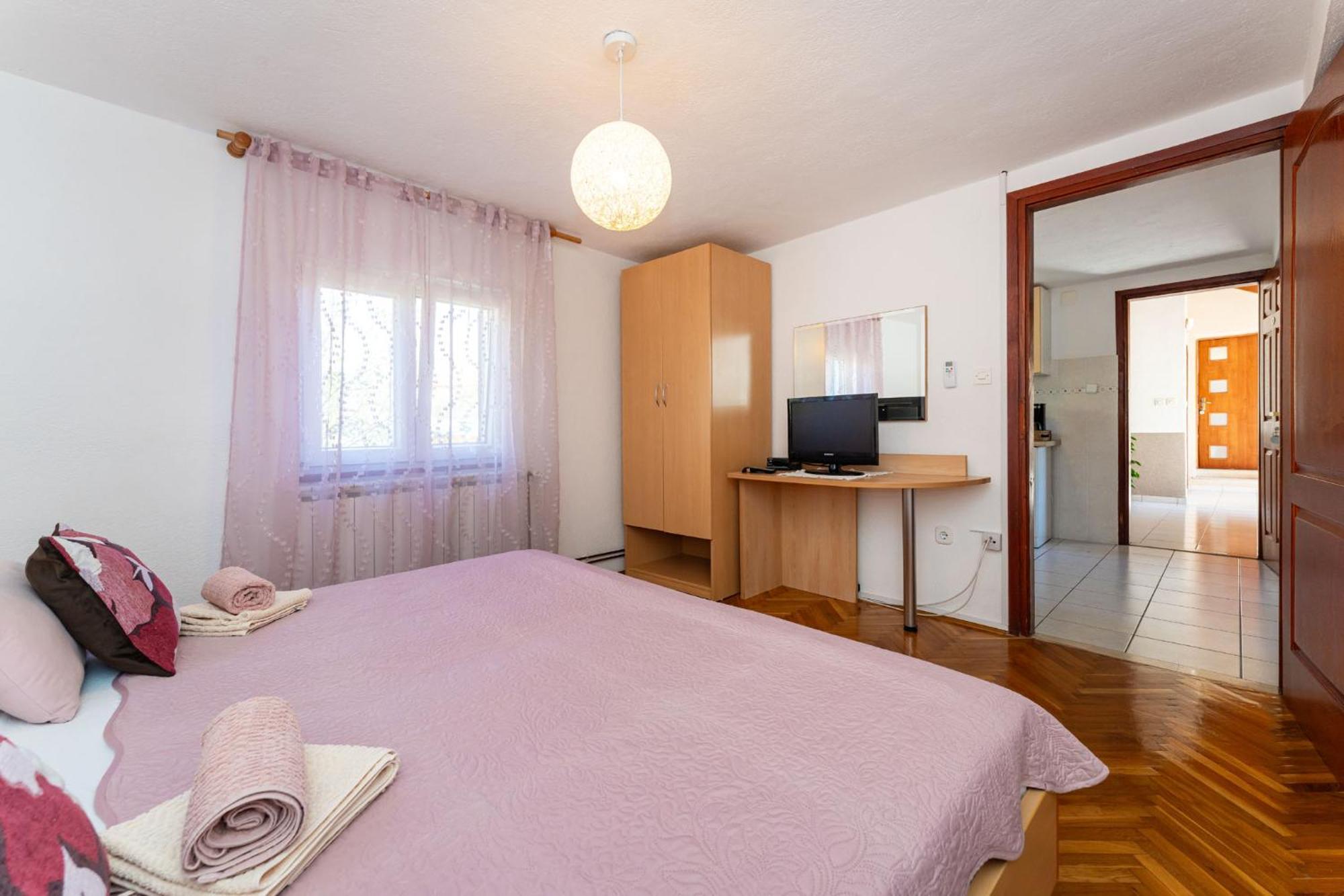 Apartments Adriana Стариград-Пакленица Номер фото