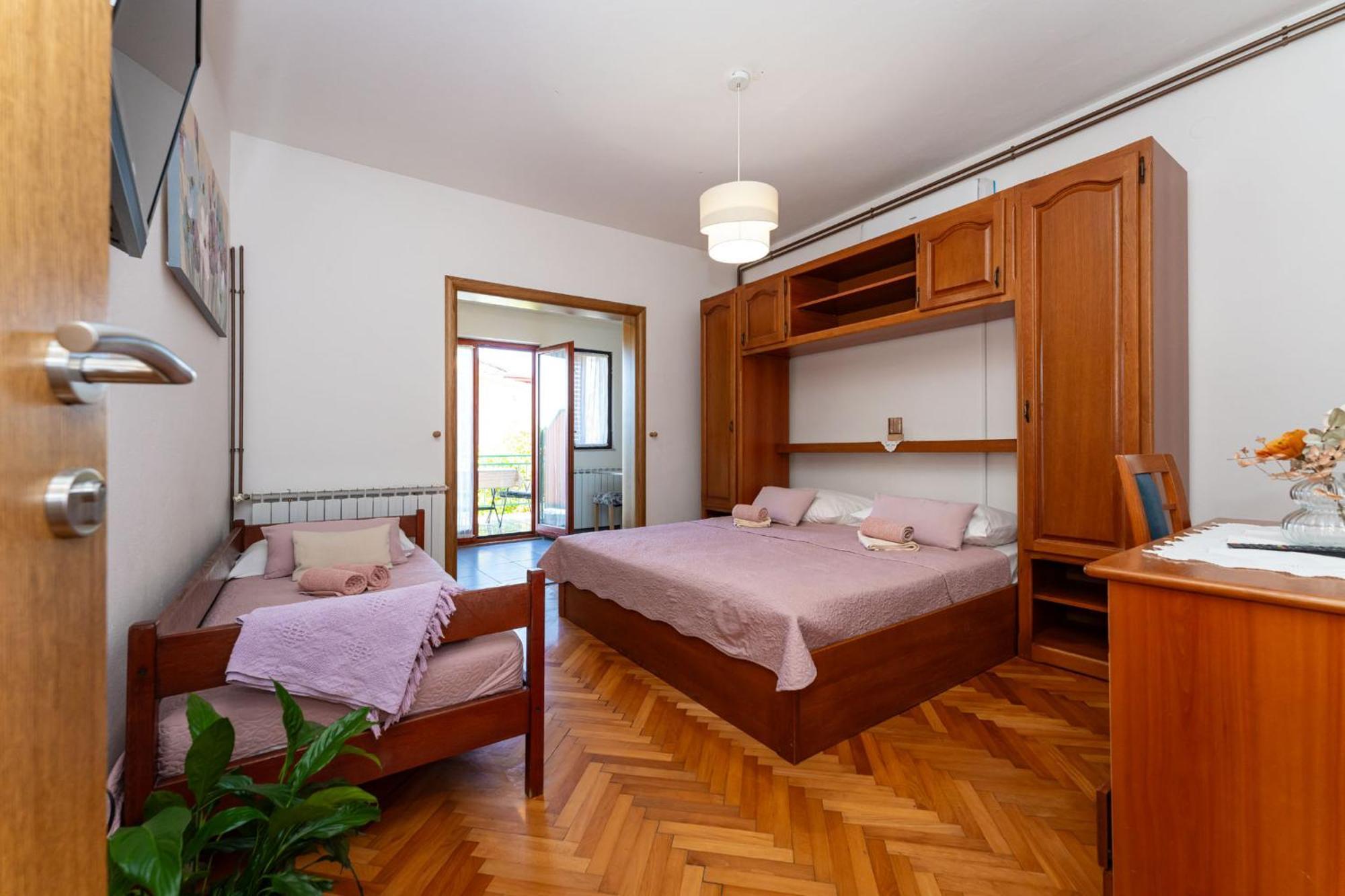 Apartments Adriana Стариград-Пакленица Экстерьер фото